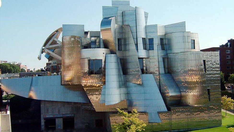 El Museo de Arte Weisman fue diseñado por Frank Gehry, como el Guggenheim de Bilbao.