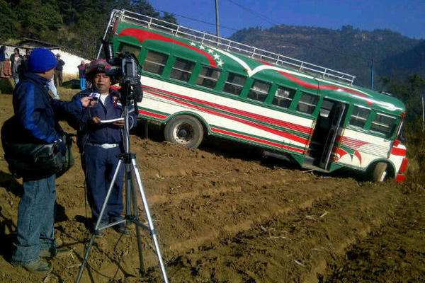 Accidente en San Juan Olintepeque, Quetzaltenango. (Foto cortesía de CBM)