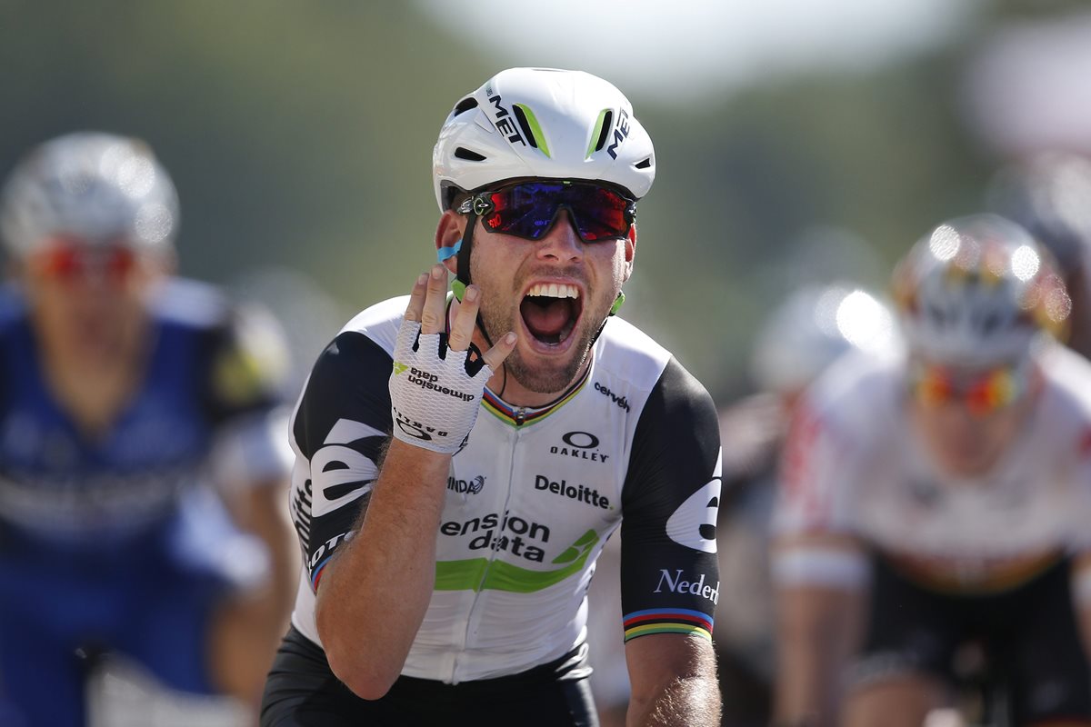 El británico Mark Cavendish (Dimension Data) , ganador de cuatro etapas en la presente edición del Tour de Francia. (Foto Prensa Libre: AFP)