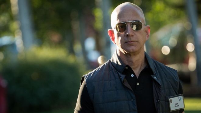 Jeff Bezos, el fundador de Amazon, fue el multimillonario que más aumentó su fortuna en 2017. GETTY IMAGES