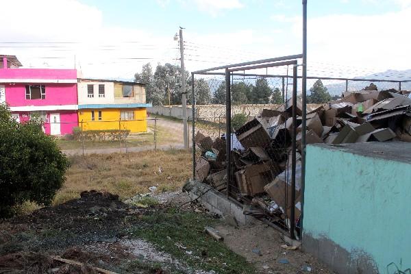 Este es el basurero del Hospital Nacional de Quetzaltenango, que contamina áreas cercanas.
