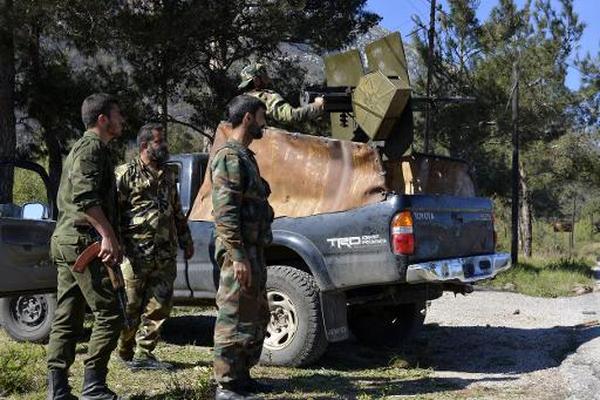 Soldados progubernamentales en Siria. (Foto Prensa Libre: AFP).