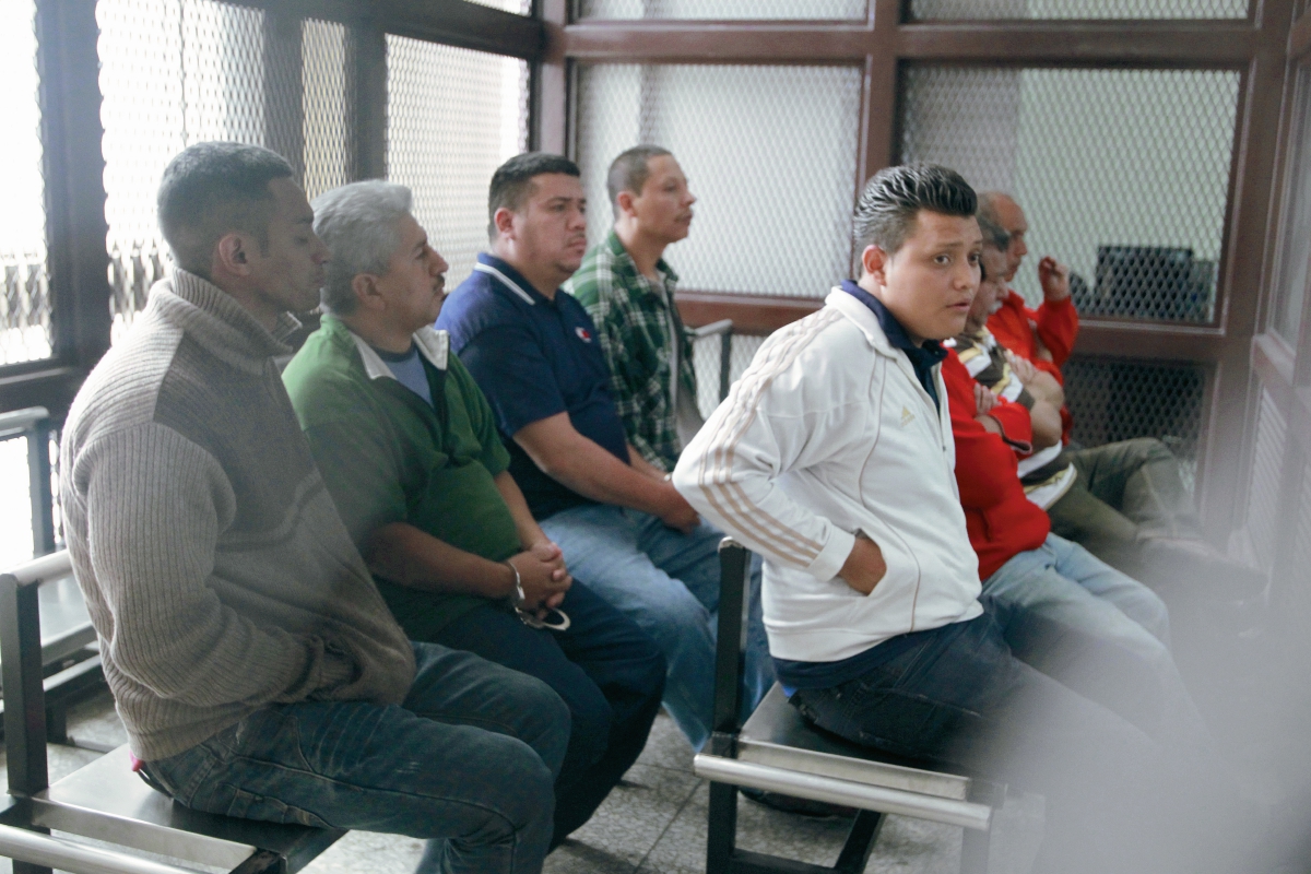 Diez personas fueron ligadas a proceso penal por supuestamente integrar una red dedicada al contrabando de armas de fuego