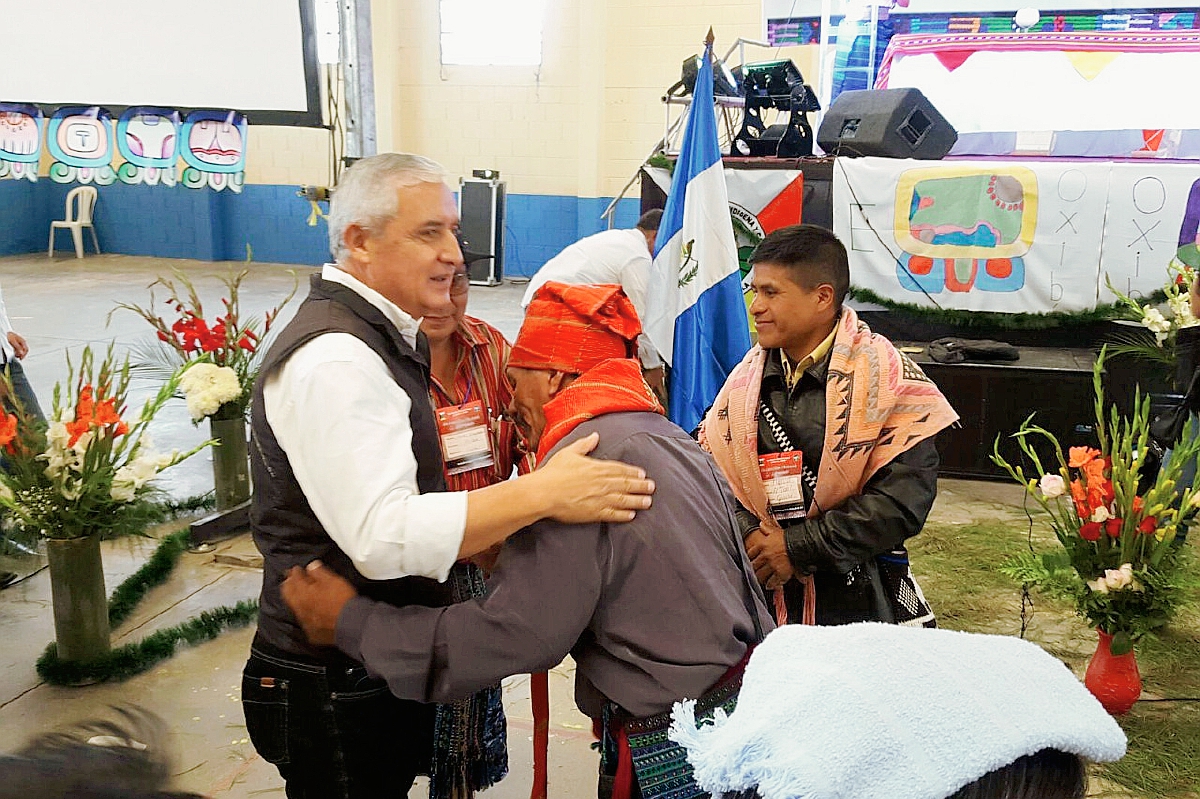 El presidente Otto Pérez Molina participó en la Asamblea de la Conic en Quetzaltenango. (Foto Prensa Libre: Presidencia)
