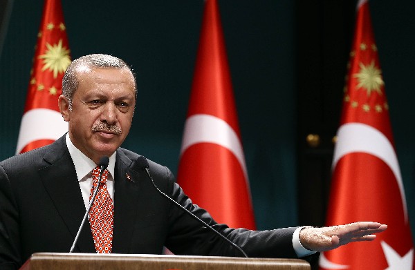 Recep Tayyip Erdogan, durante una conferencia de prensa en Ankara, Turquía. (Foto Prensa Libre: AFP).