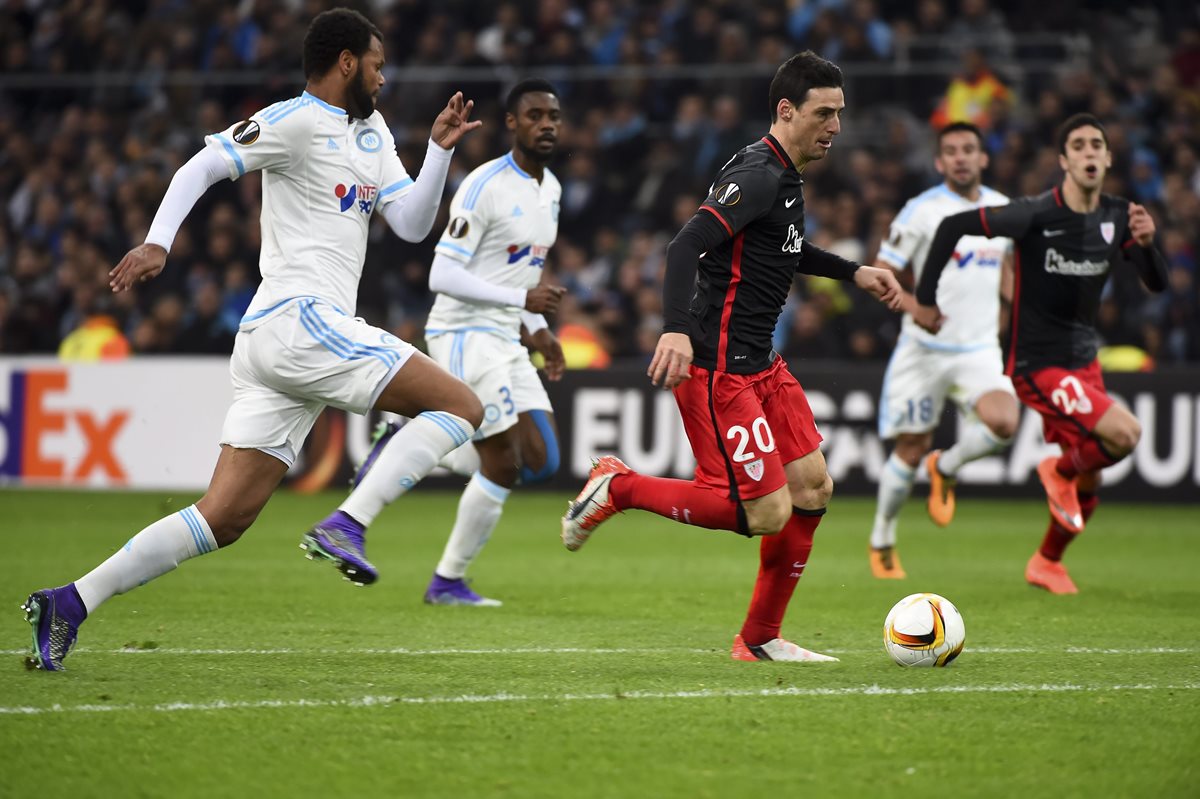 En la Europa League, el Marsella no tuvo un buen inicio en el torneo regional al perder en casa. (Foto Prensa Libre: AFP)