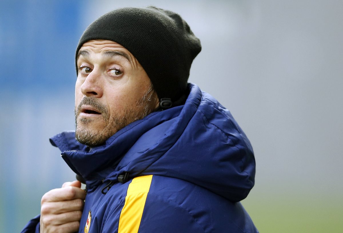 El técnico catalán Luis Enrique dijo que confía en que el brasileño Neymar renueve su contrato con el FC Barcelona. (Foto Prensa Libre: EFE)