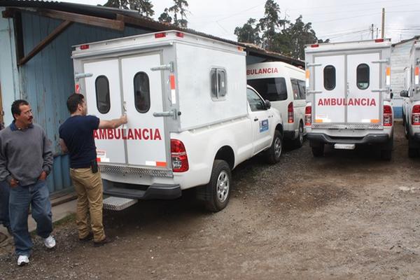 Una vista de las 16 unidades que permanecen desde hace varios meses en el Área de Salud de Chimaltenango. (Foto Prensa Libre: José Rosales)