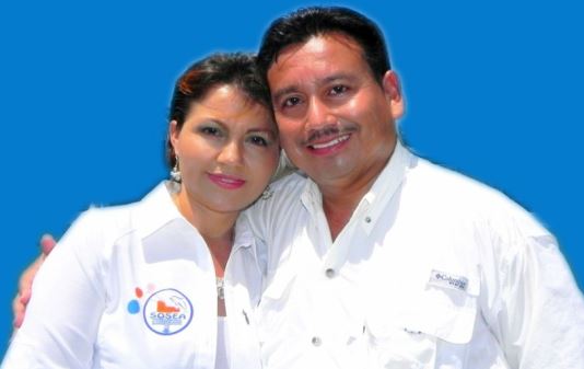 Alcalde Jorge Rizzo Moran y su esposa Odilia González. (Foto Prensa Libre: Municipalidad de Puerto de San José)