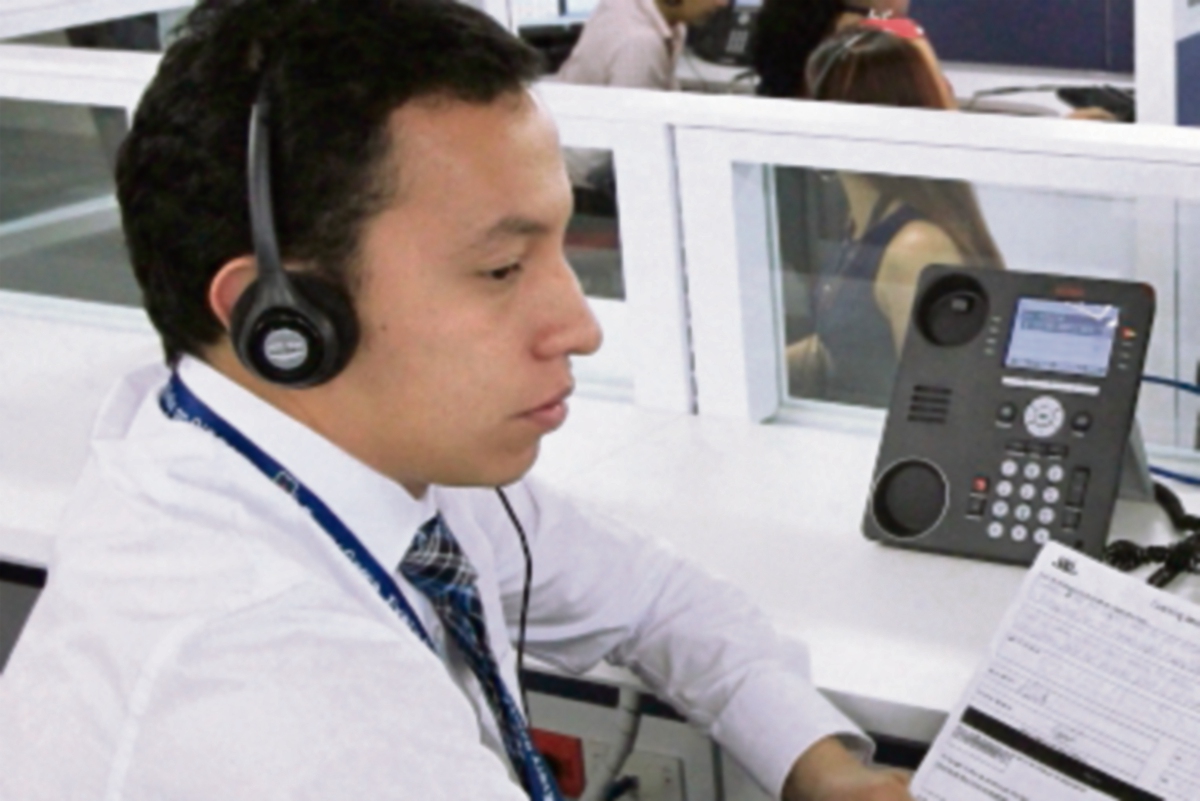 Centros de llamadas reciben a los graduados. (Foto Prensa Libre: Álvaro Interiano)
