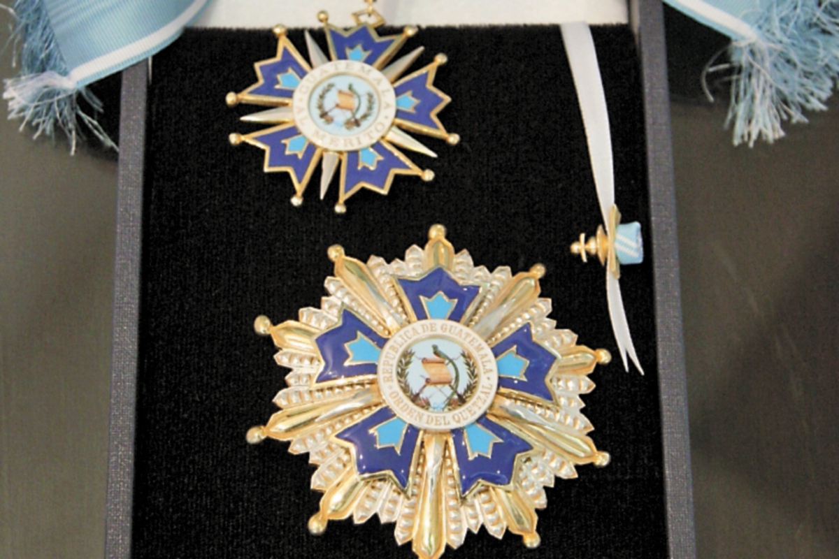 Orden del Quetzal en el grado de Gran Cruz.