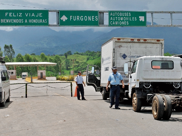 Guatemala y Honduras pondrán en marcha la unión aduanera el próximo lunes. (Foto Prensa Libre: Edwin Perdomo.)