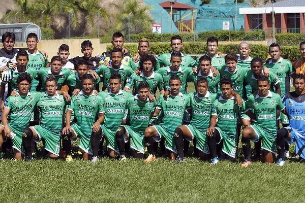 Los jugadores de Guastatoya están emocionados por jugar por primera vez en la Liga Nacional. (Foto Prensa Libre: Eduardo González)<br _mce_bogus="1"/>