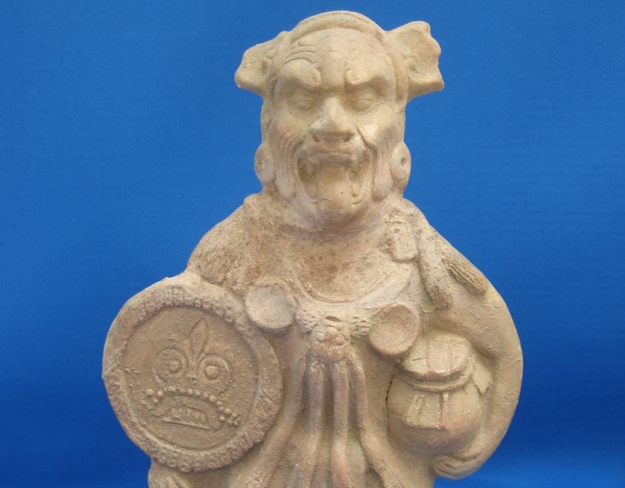 La muestra reúne piezas de distintos materiales, formas, épocas y regiones mayas. (Foto Prensa Libre: Cortesía Fundación Ruta maya)