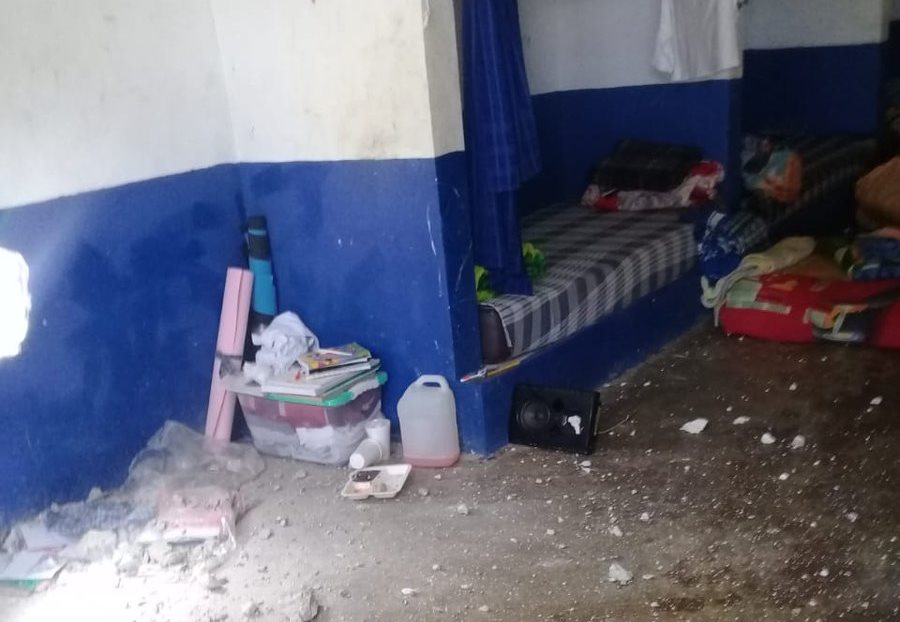 Los menores destruyeron parte de las instalaciones del correccional Etapa 2, durante los disturbios de este lunes. (Foto Prensa Libre: SBS)