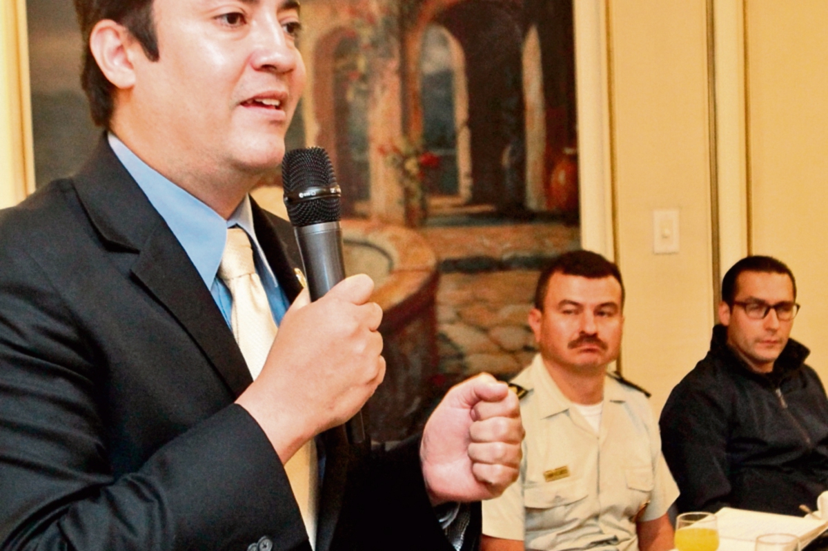 Darwin Ramírez, viceministro de Salud Agropecuaria y Regulaciones del Maga, en la actividad de Camagro.(Foto Prensa Libre: Alvaro Interiano)