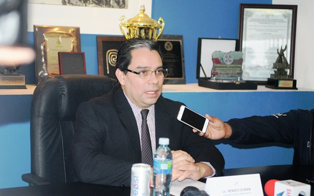 Renato Durán, secretario administrativo de la Federación Nacional de Futbol de Guatemala. (Foto Prensa Libre: Jeniffer Gómez)