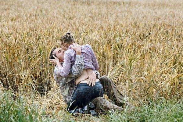 Match Point muestra a la actriz como una sensual víctima del egoísmo y  la ambición de su amante. El trabajo de Johansson en este filme de Woody Allen es uno de los más aclamados en su carrera.