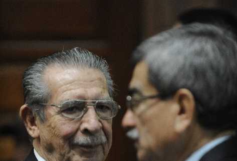 El proceso contra  Ríos Montt y Rodríguez Sánchez sigue en impasse.