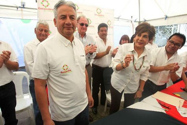 Empresario José Ángel López es presentado como precandidato del partido Encuentro por Guatemala. (Foto Prensa Libre: Esbin García)