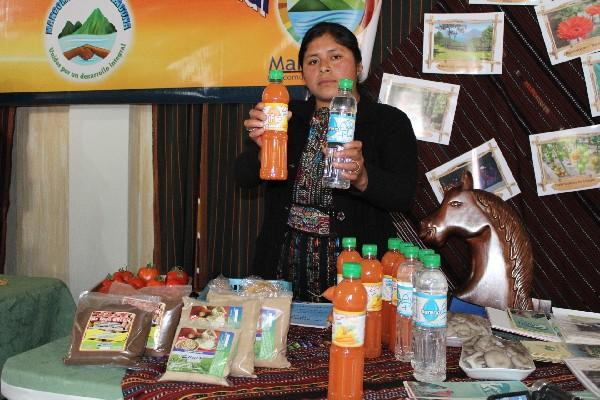 cooperativa que procesa    jugo de zahahoria y piña, entre otros productos, es una de las beneficiadas con la ayuda española.