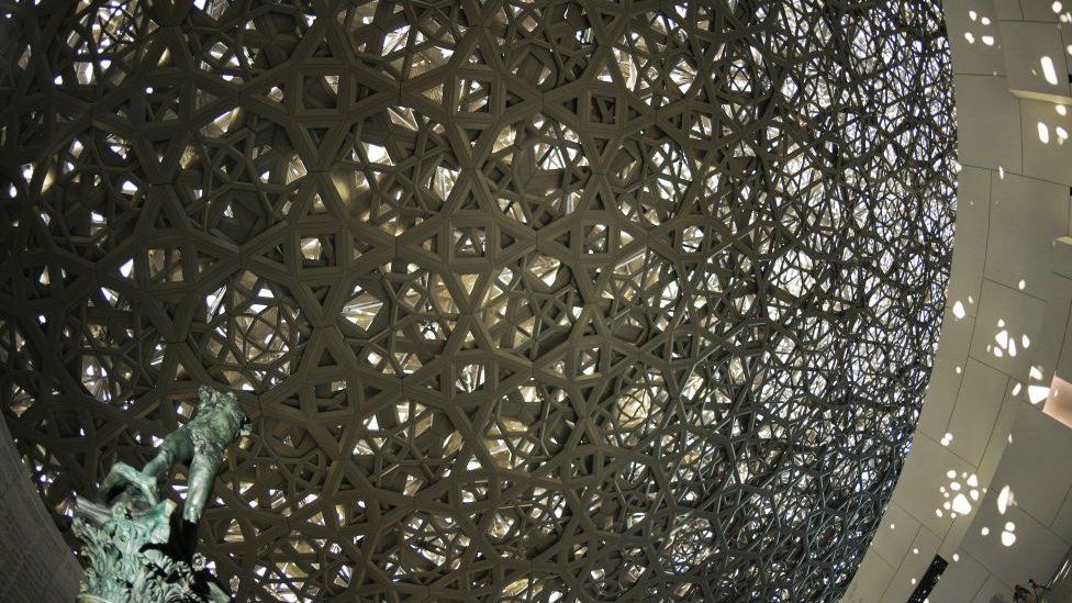 Las aperturas en el domo permiten que se filtre la luz. GETTY IMAGES