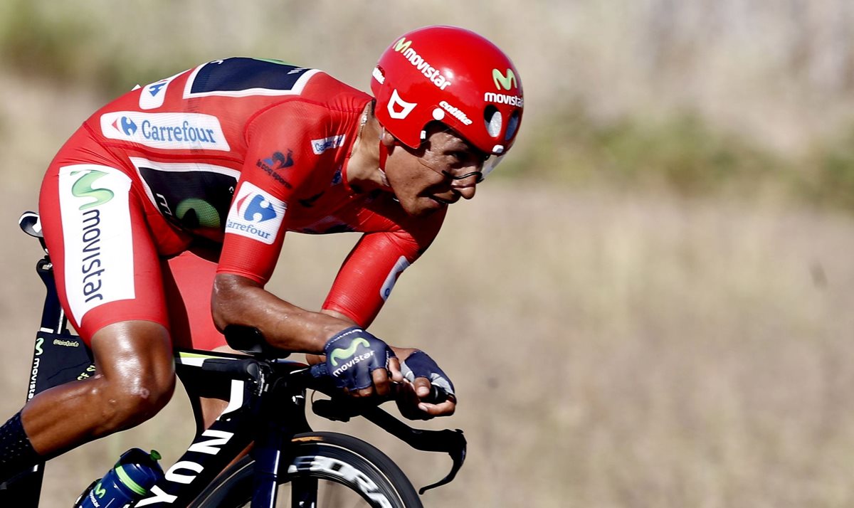 Nairo Quintana, en acción, durante la Vuelta a España. (Foto Prensa Libre: EFE)