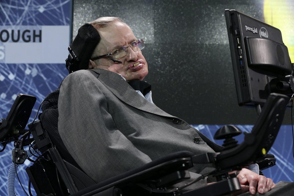 Stephen Hawking anuncia un plan para enviar sondas espaciales a las estrellas. (Foto Prensa Libre: EFE).