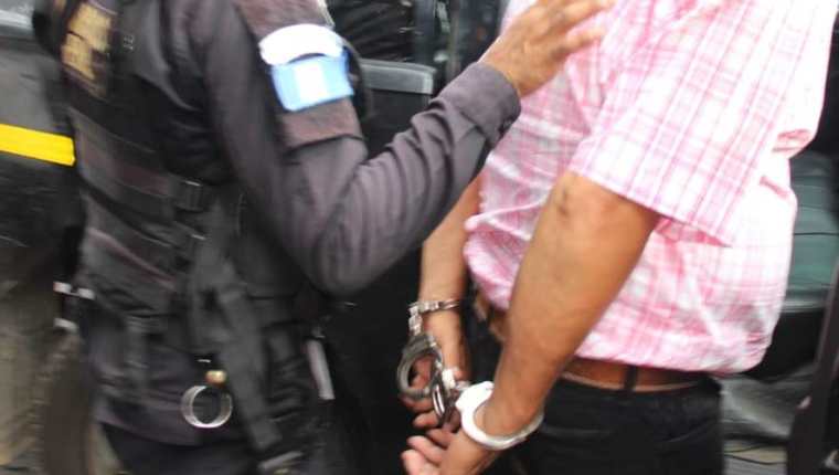 Noé Zacarías Godoy Esquivel fue detenido en Retalhuleu, señalado de trasegar droga a Estados Unidos.(Foto Prensa Libre: PNC)