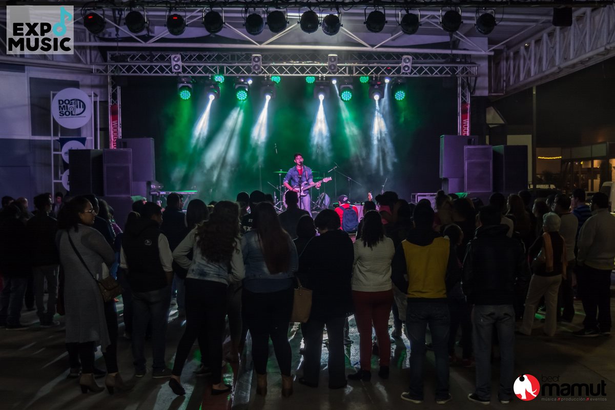 Desarrolladores guatemaltecos crearon la primera aplicación de música que reúne a artistas y grupos nacionales. (Foto Prensa Libre: Cortesía Agexport)