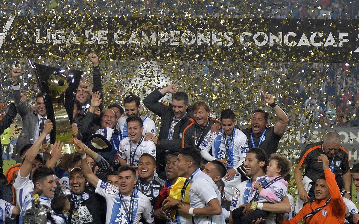Con un marcador global de 2-1, el Pachuca conquistó su quinto título de la Concacaf. (Foto Prensa Libre: AFP).