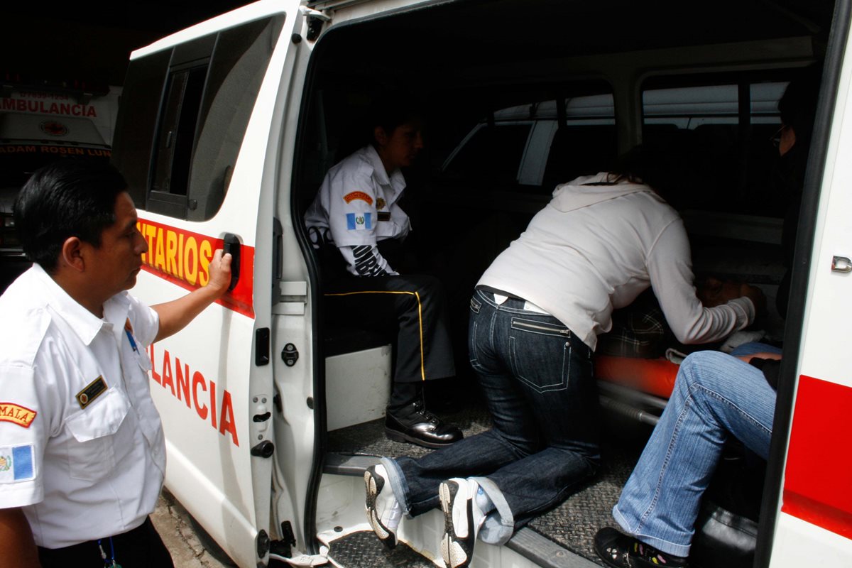 La mayor parte de servicios que se atienden en la 21 Compañía de los Bomberos Voluntarios son emergencias. (Foto Prensa Libre: César Pérez)