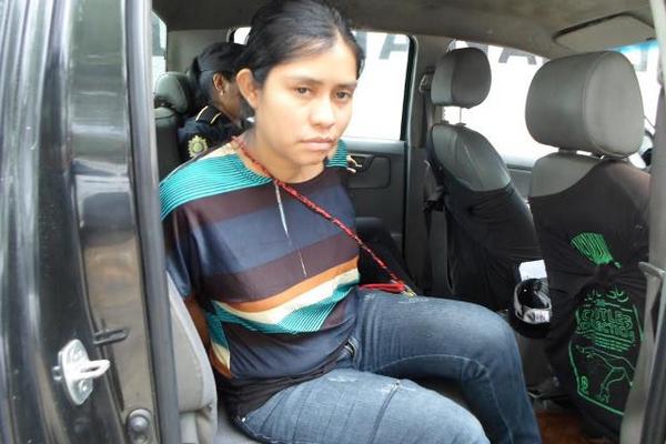 Blanca Lianeth Rodríguez fue capturada sindicada de querer prostituir a tres menores. (Foto Prensa Libre: cortesía PNC)