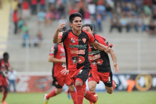 Coatepeque venció en Mazatenango 3-2 ante Heredia. (Foto Prensa Libre: Hemeroteca PL)
