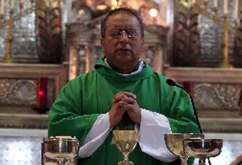 Carlos Ibáñez, párroco altense.