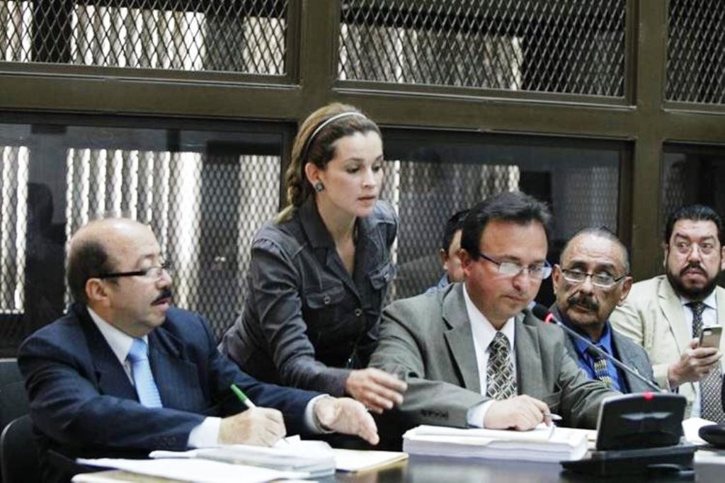 Ana Sofía Castañeda Deras, durante un audiencia. (Foto Prensa Libre: Hemeroteca PL)
