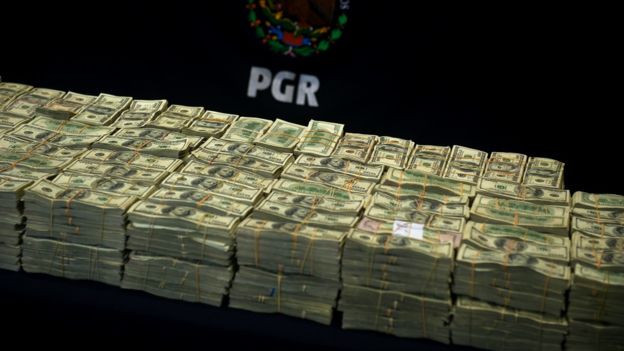 EE. UU. intenta confiscar el dinero que acumuló Guzmán, pero se ignora dónde está. AFP