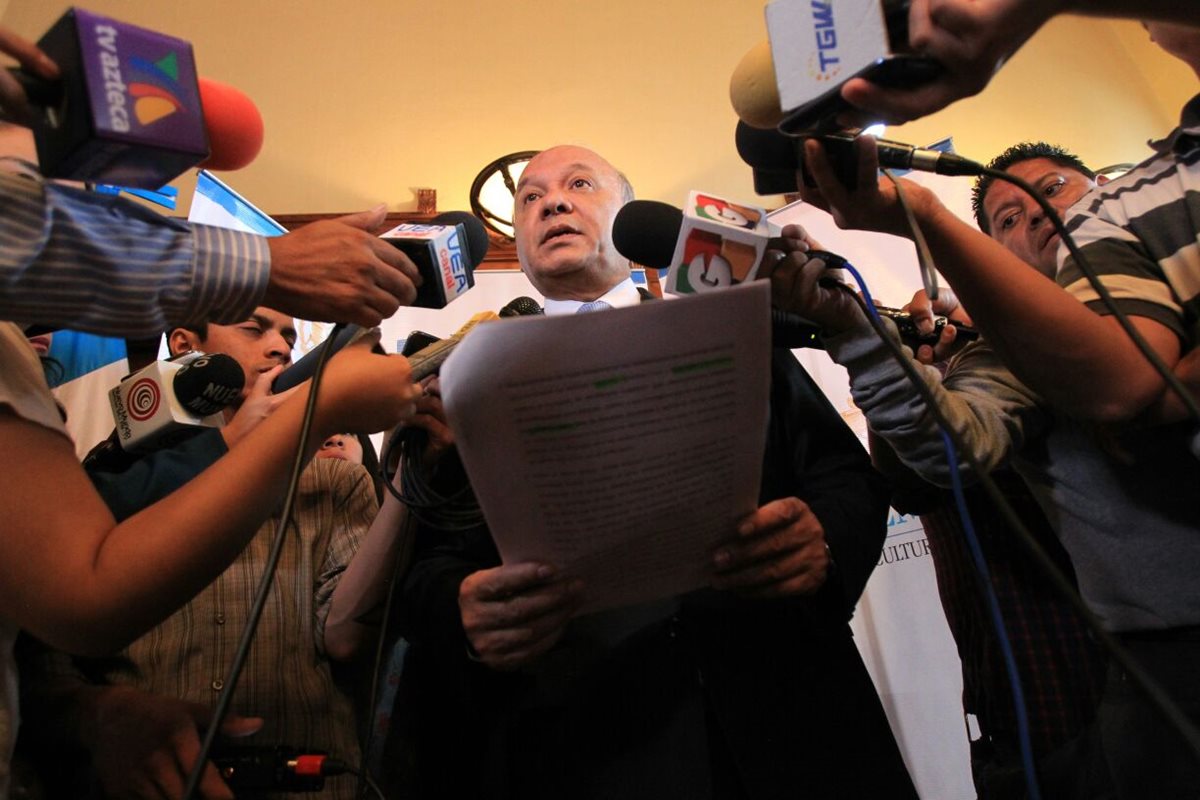 El ministro de Cultura, Luis Chea Urruela, denunció un caso de corrupción.( Foto Prensa Libre: Esbin García)