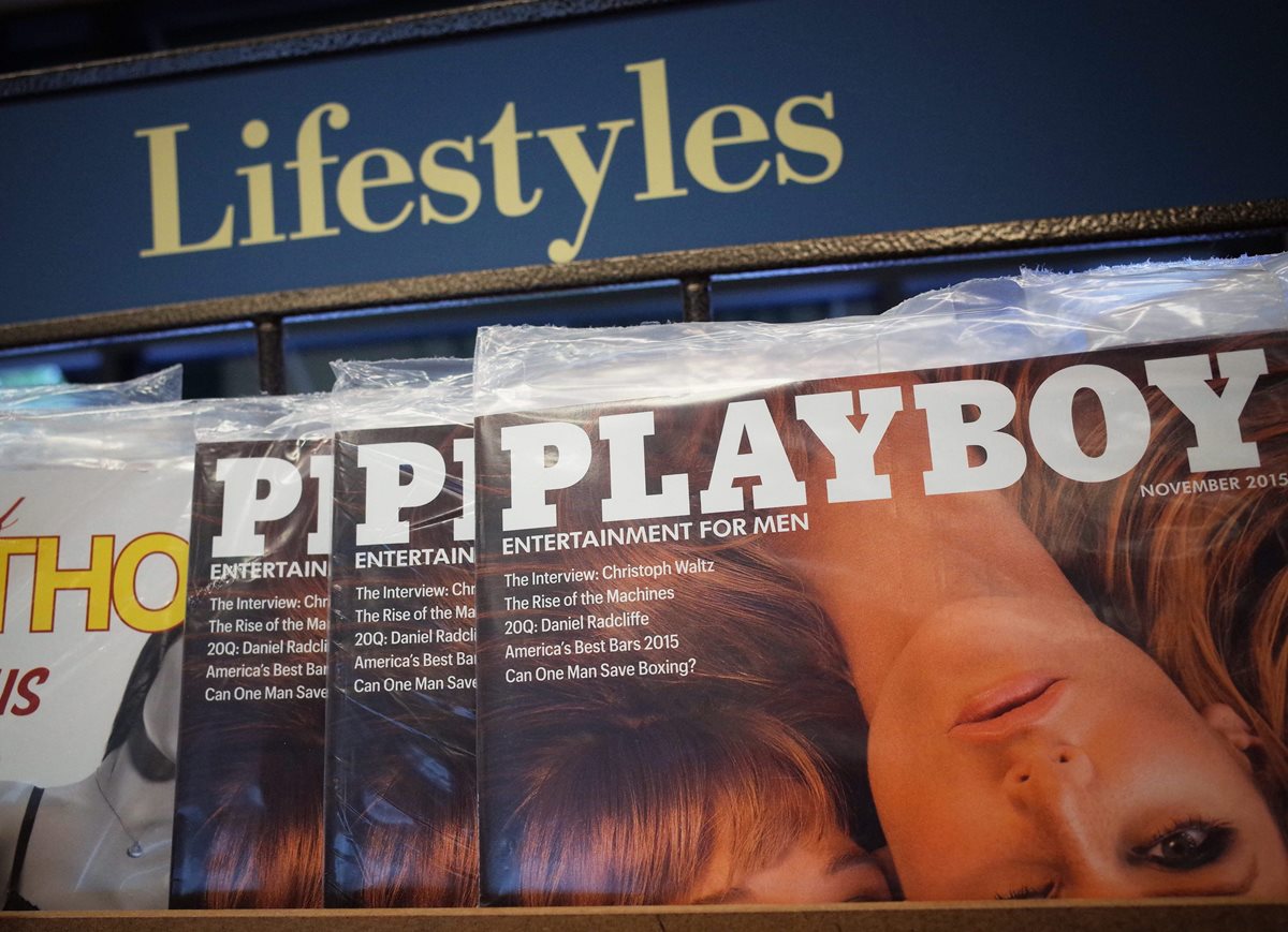 El grupo estadounidense Playboy anunció hoy que cierra todas sus páginas en Facebook por el escándalo de fuga de datos. (Foto Prensa Libre:AFP).
