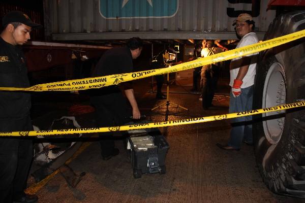 La Policía  y el Ministerio Público detectan droga en  Izabal, en dos contenedores procedentes de Colombia.