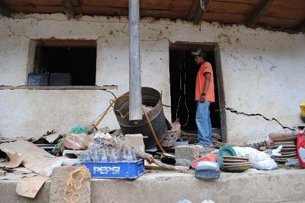 Muchos de los inmuebles no colapsaron,  pero resultaron con daños serios en su estructura.