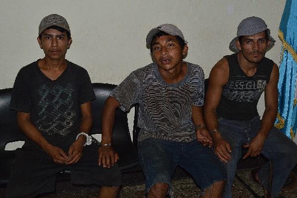 Los tres capturados en Río Bravo permanecen en el Juzgado de Paz  de ese municipio.