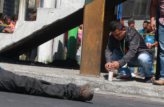 Las zonas 6 y 18 registran más muertes violentas. (Foto Prensa Libre: Hemeroteca PL)