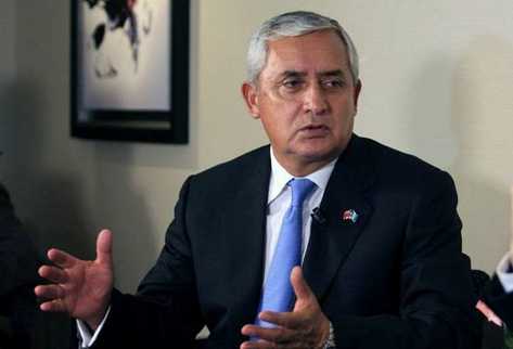 Según la   Encuesta Libre que efectuó la empresa Prodatos para Prensa Libre, la calificación otorgada al Partido Patriota (PP) baja 14 puntos en relación a la que le dieron el año pasado.