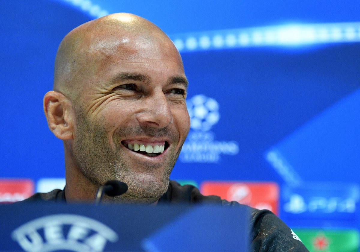 Zinedine Zidane, técnico del Real Madrid. (Foto Prensa Libre: AFP)