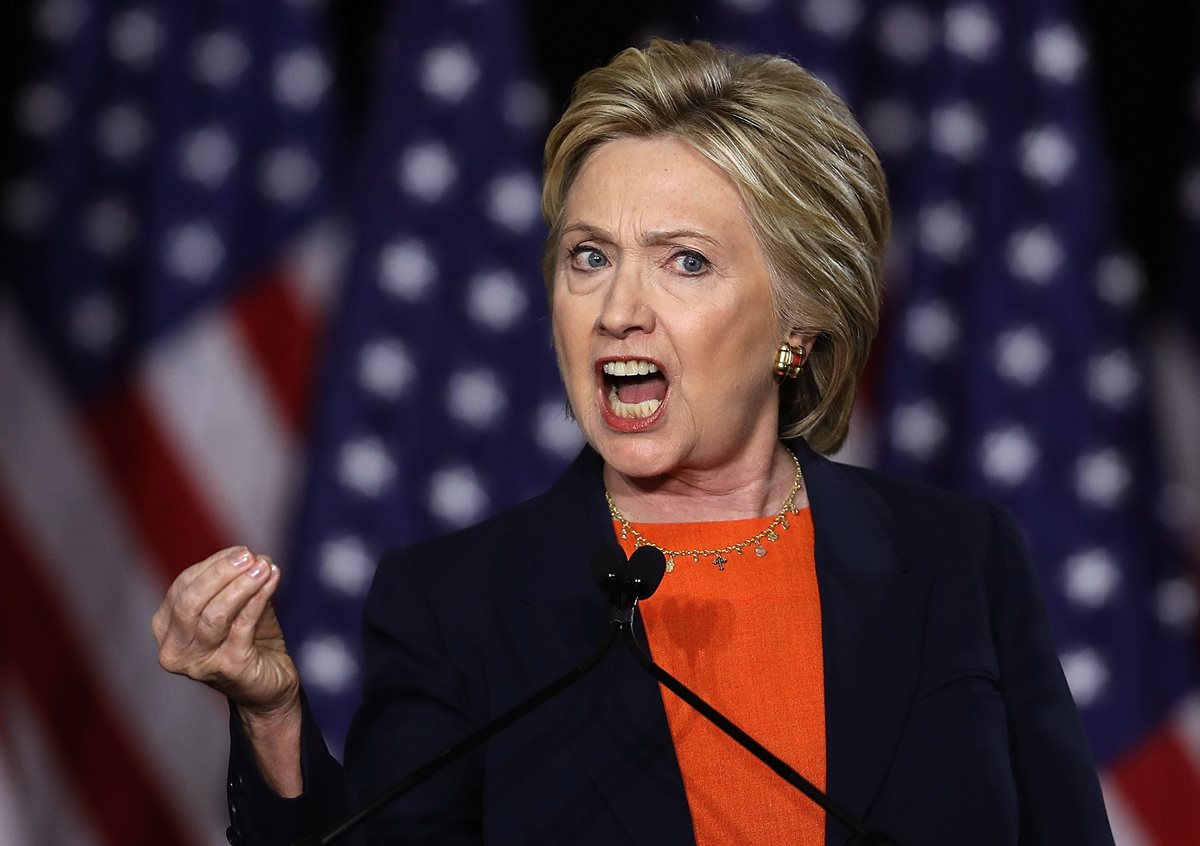 Hillary Clinton habla durante un mitin en San Diego California, EE. UU. (Foto Prensa Libre: AFP).