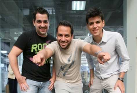 Juanjo Estrada, guitarrista; Julio Corado, vocalista; y Miguel Delgado, guitarrista. (Foto Prensa Libre: Bolly Quijada)