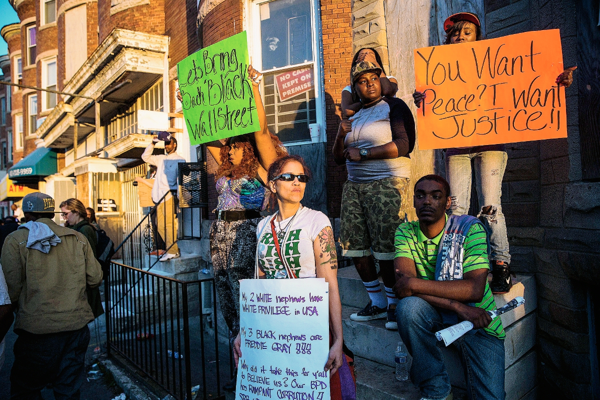 Protestas fueron más pacíficas en Baltimore. (Foto: Prensa Libre: AFP)