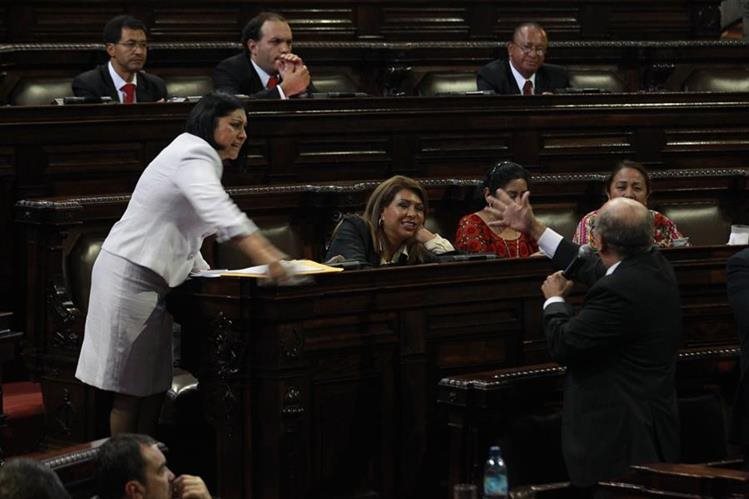 Congreso aún sin aproar ley de la Juventud. (Foto Prensa Libre: Hemeroteca PL)