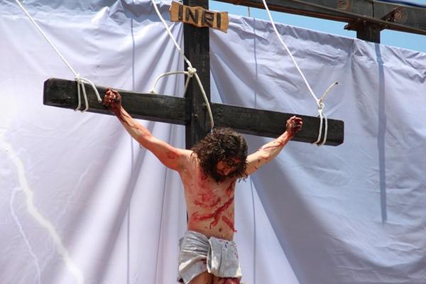 La Pasión de Cristo en Chiantla, Huehuetenango.  (Foto Prensa Libre: Mike Castillo)